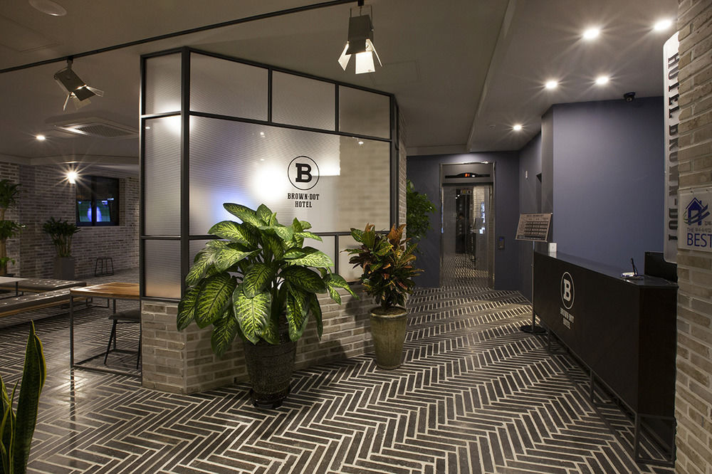 Hotel Brown Dot Gimhae Exterior foto