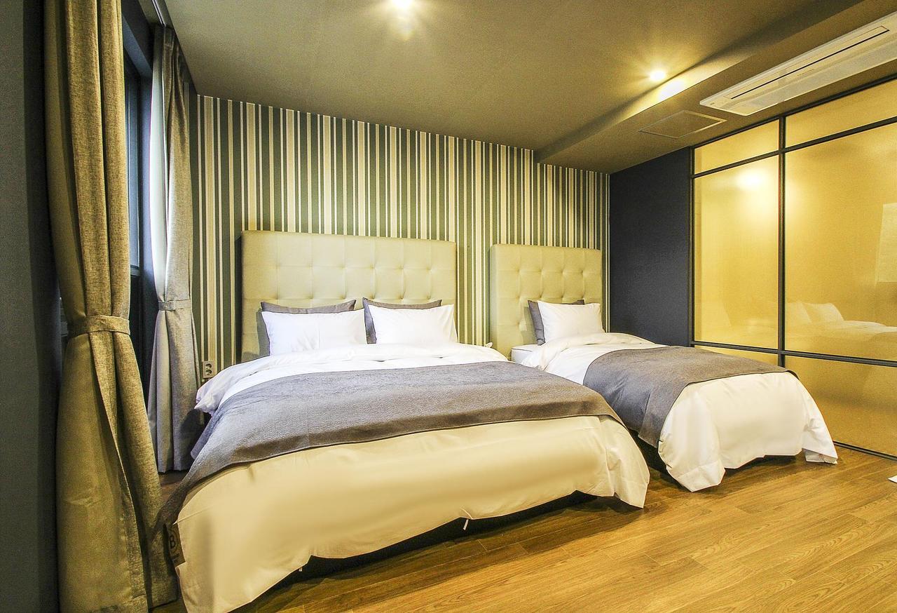 Hotel Brown Dot Gimhae Exterior foto