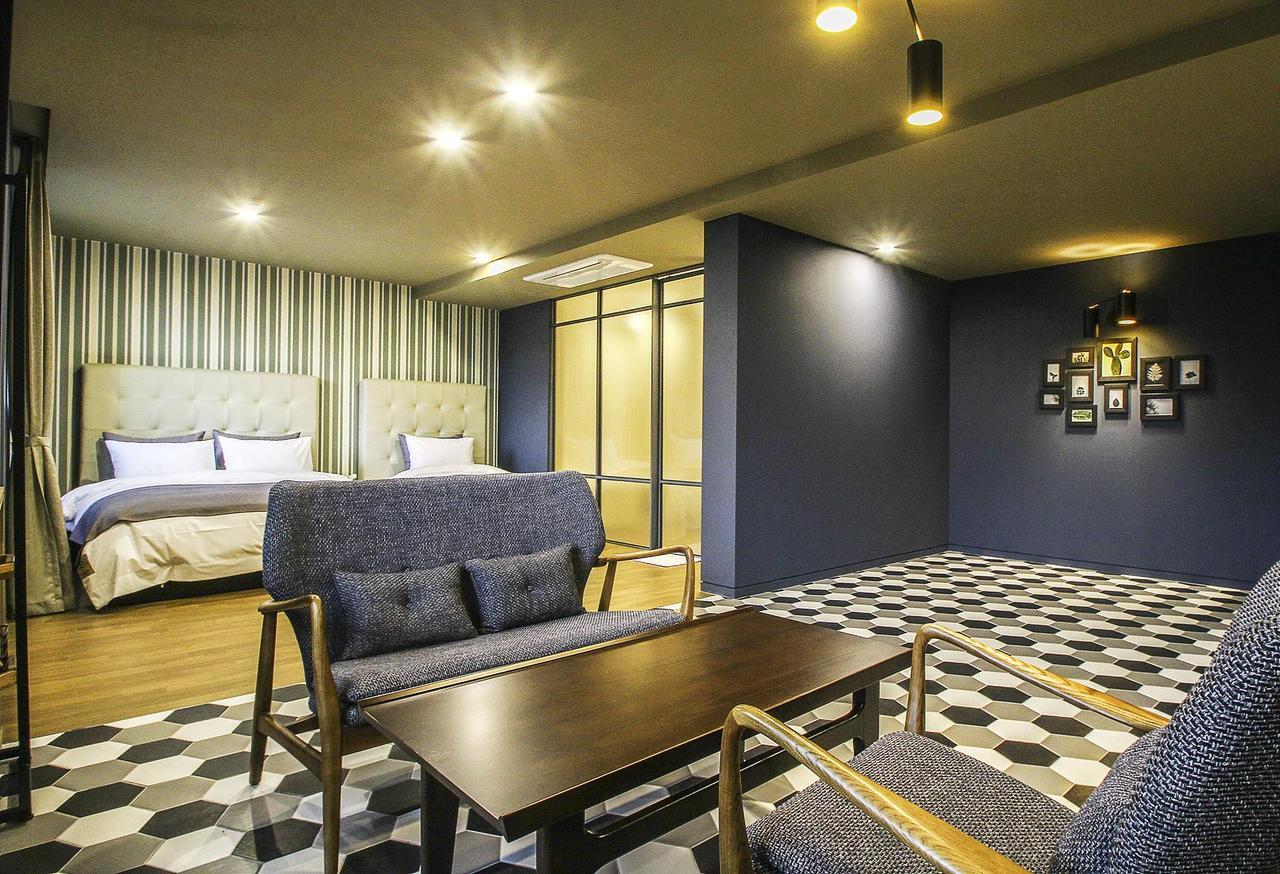 Hotel Brown Dot Gimhae Exterior foto