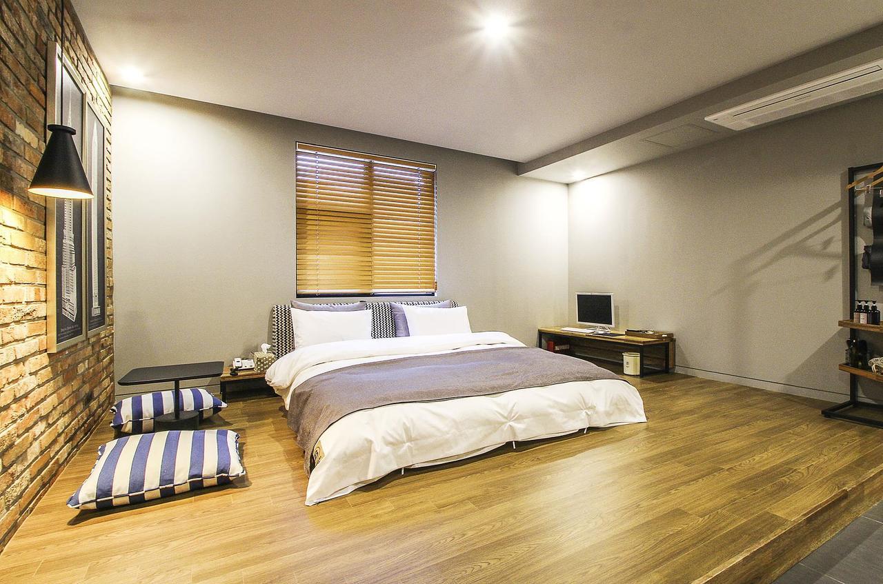 Hotel Brown Dot Gimhae Exterior foto