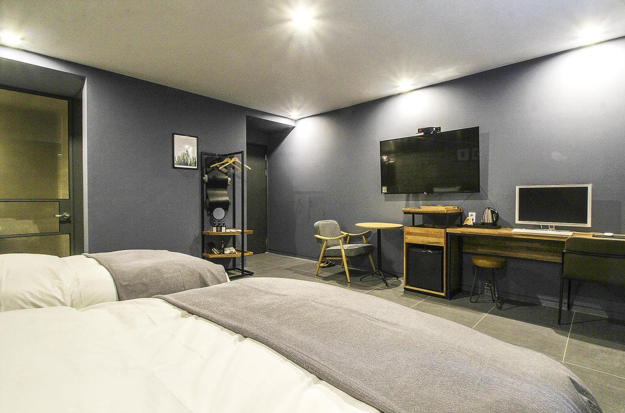 Hotel Brown Dot Gimhae Exterior foto