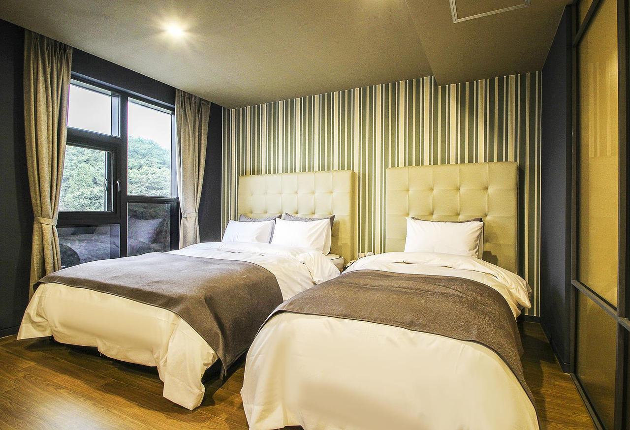 Hotel Brown Dot Gimhae Exterior foto