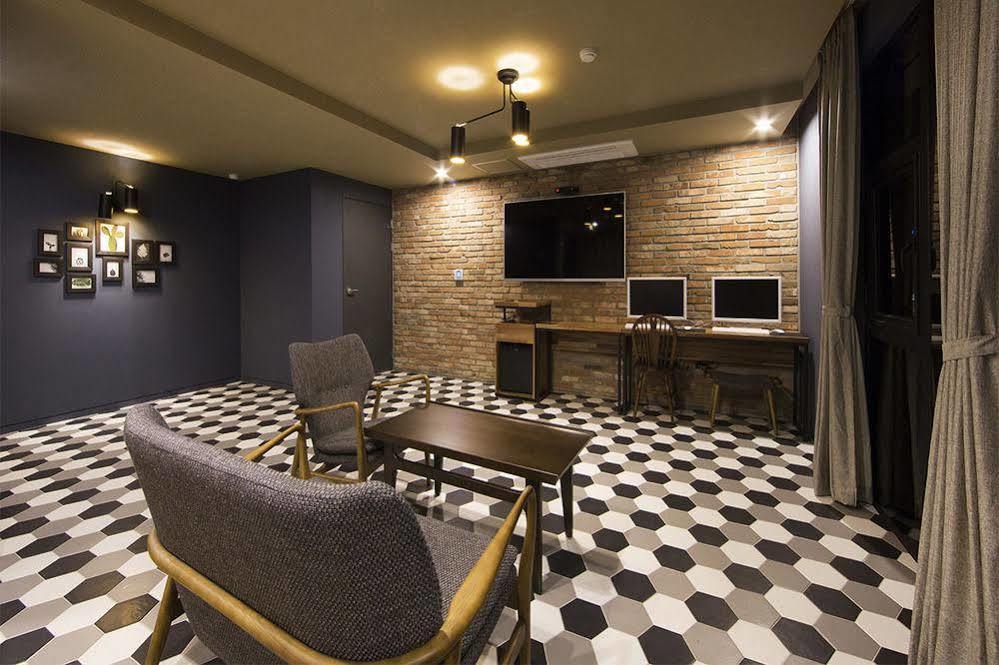 Hotel Brown Dot Gimhae Exterior foto