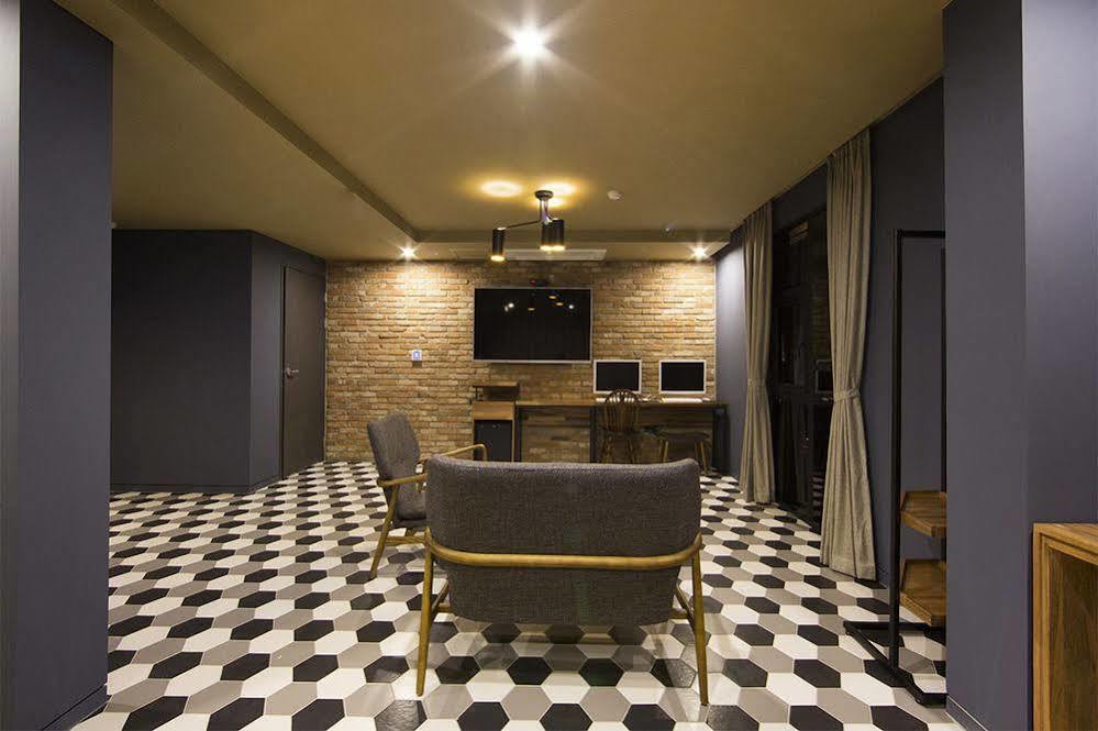 Hotel Brown Dot Gimhae Exterior foto